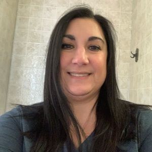 Meet your Posher, Alexandra